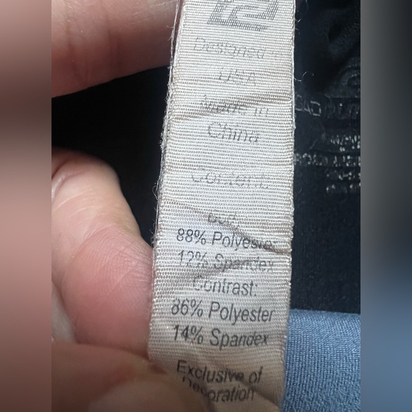 Road Runner Athletic Skirt w Attached Under Shorts in Black. Size S - Picture 5 of 7